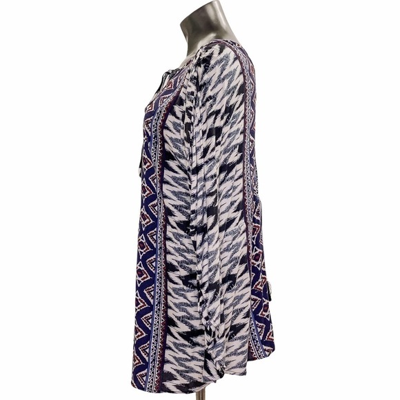 BOHO Aztec Print Keyhole Tassel Toe Poncho Blouse - Picture 4 of 8